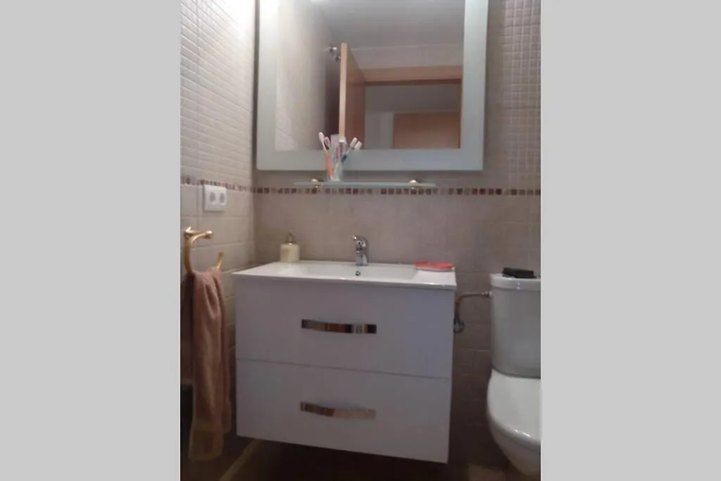 Bonito Apartamento De 3 Hab. Con Jardin Roses 0*,  Espagne